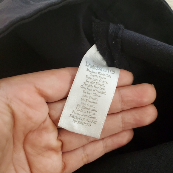 Tapered pants - Picture 6 of 6